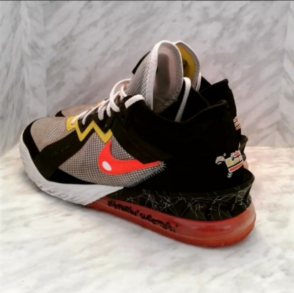Nike LeBron XVIII Low 'Sylvester vs Tweety' Men's 11 Space jam Looney tune squad - Picture 6 of 7